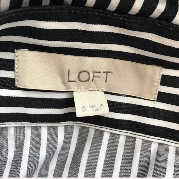 🎉3/$10 in bundle 🎉 Loft Black & White 3/4 Sleeve Top Small - Picture 3 of 5